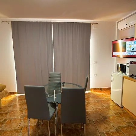 Dani Apartments Grebastica Exterior photo