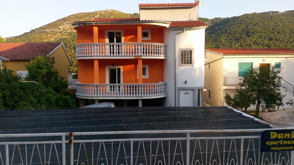 Dani Apartment